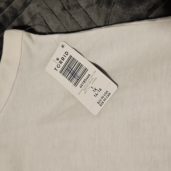 Torrid Girlfriend Signature Jersey Tank Top Size 1X - Picture 3 of 11